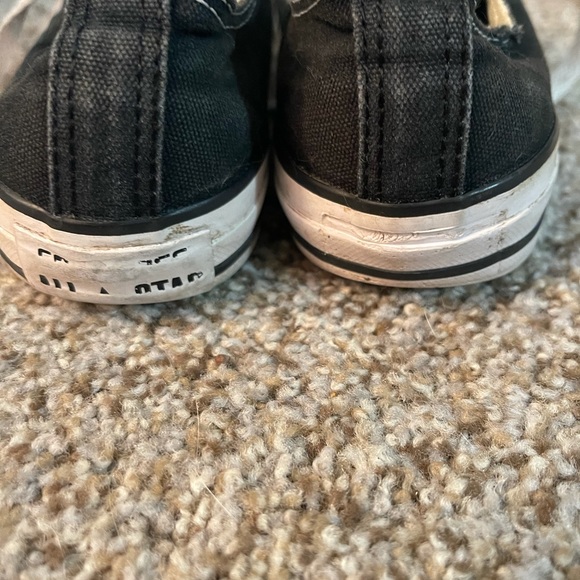 Converse black low tops - Picture 5 of 6